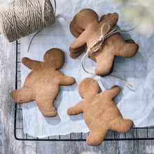 Load image into Gallery viewer, gingerbread men