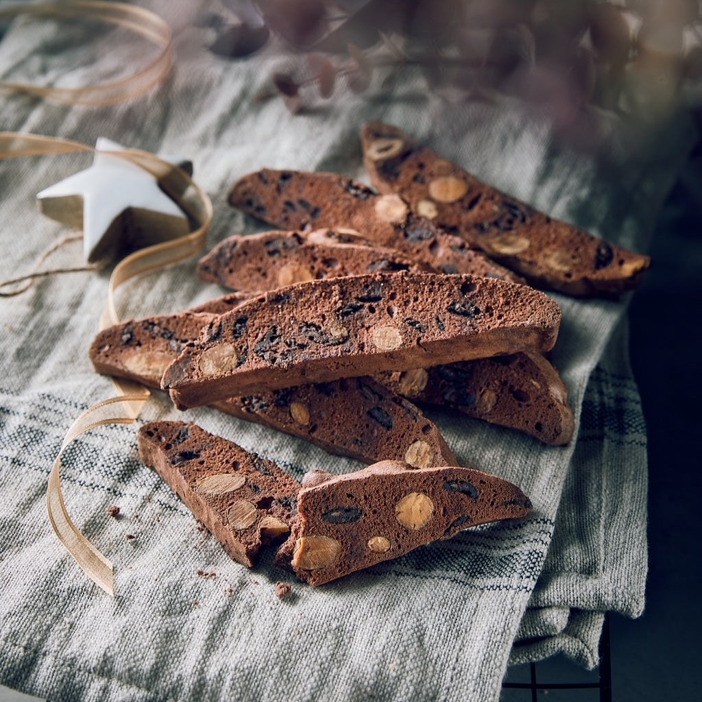 chocolate & almond biscotti